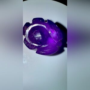 Authentic natural Carved Amethyst Gemstone

7 grams

Ready for a pendant/ring